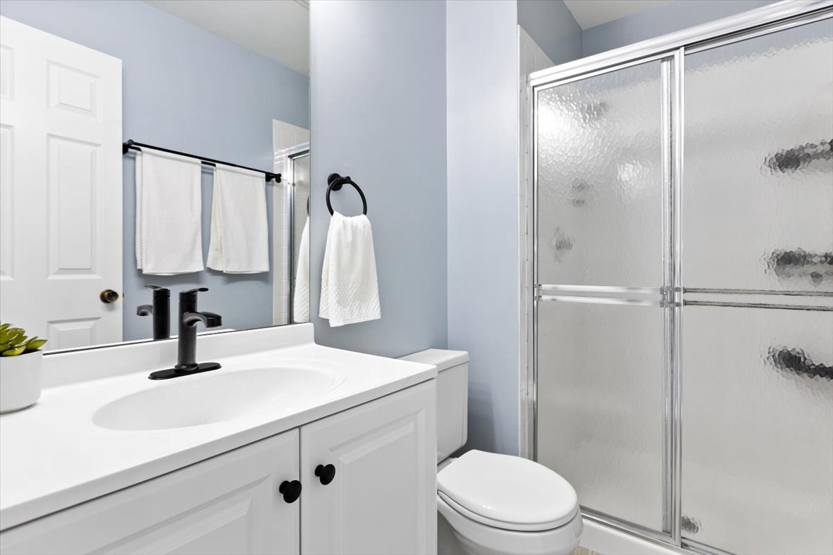 1606 Stratford Court, Unit C2 Wheeling, IL 60090 - Photo 21 of 30