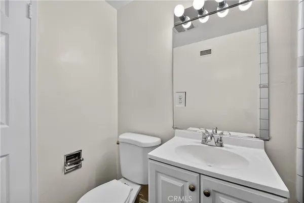 $3,845 | 9503 Gerald Avenue, Northridge, CA 91343