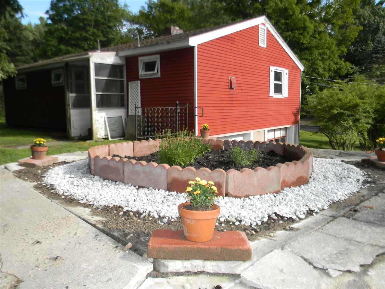 40 Wiley Hill Road Londonderry, NH 03053 - Photo 22 of 33