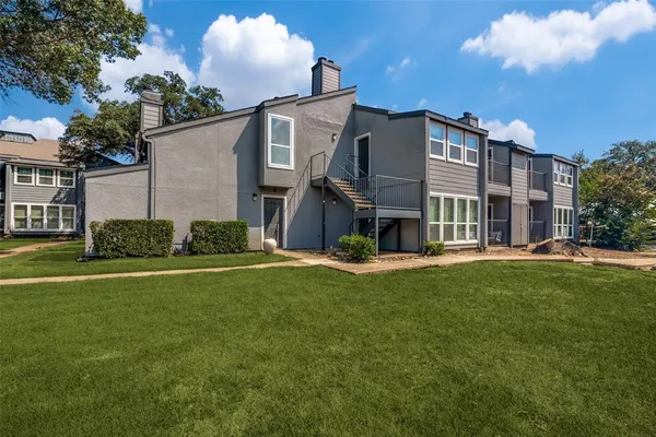 $925 | 9696 Walnut Street, Unit 1216, Dallas, TX 75243