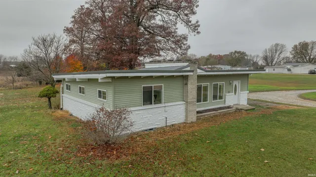 $162,000 | 1410 North Main Street, Monticello, IN 47960