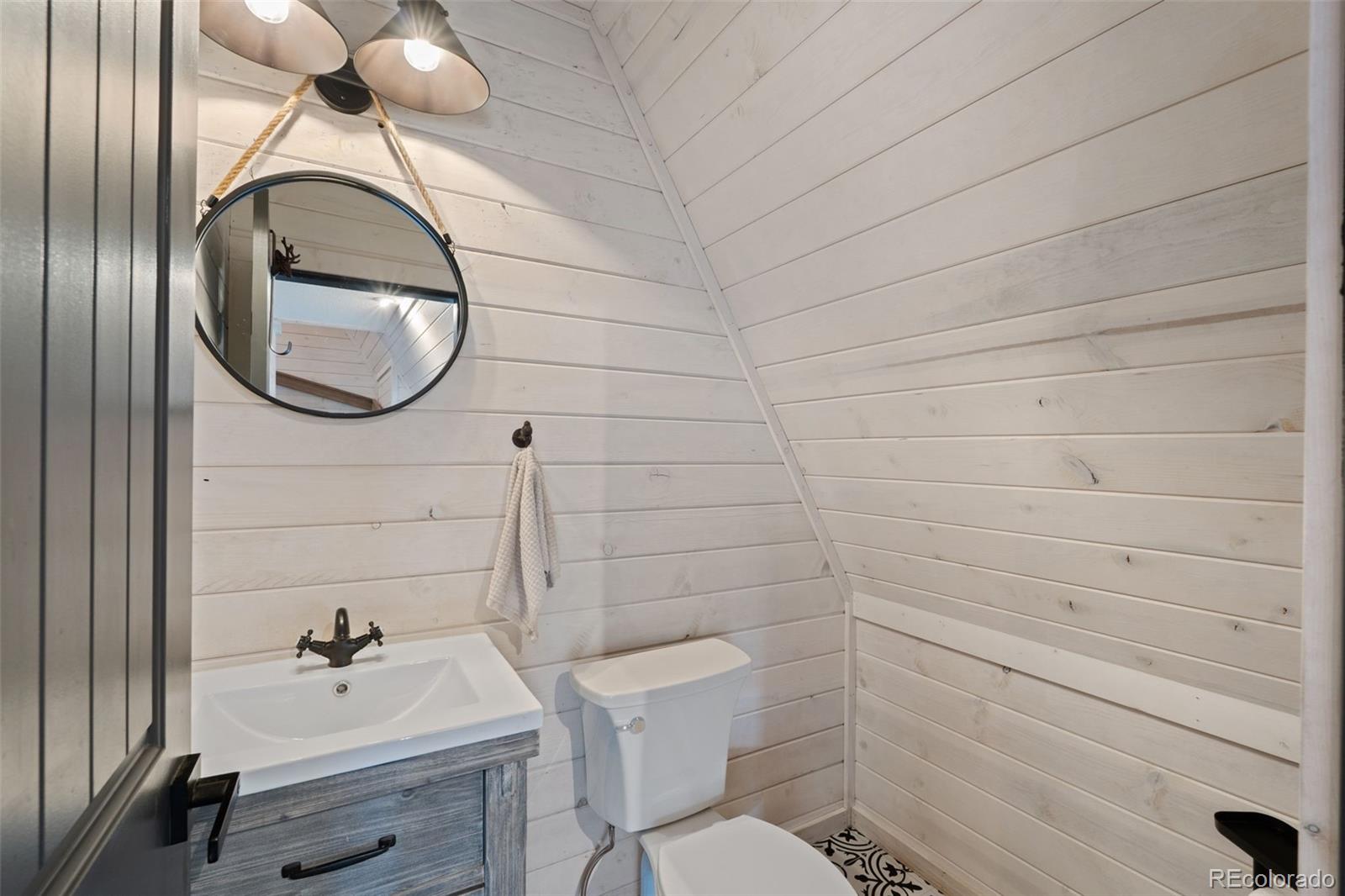 265 Blue Spruce Road Pine, CO 80470 - Photo 19 of 49 Gallery Image 19
