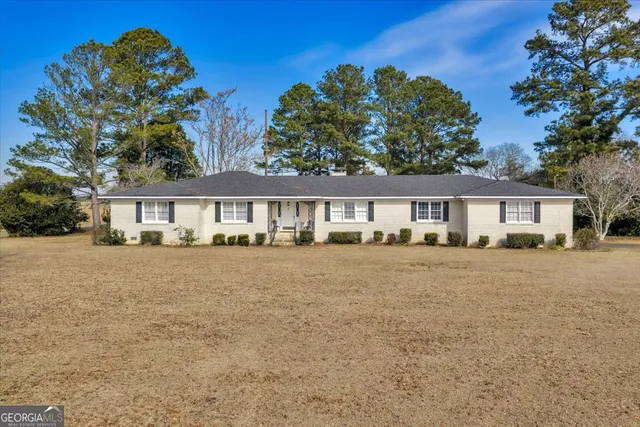 $425,000 | 412 Red Dog Farm Road, Cochran, GA 31014