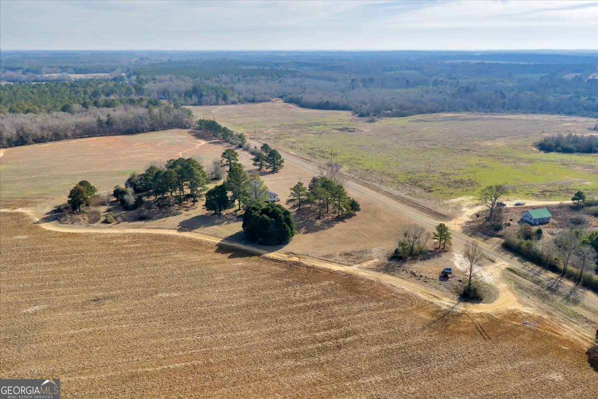 412 Red Dog Farm Road Cochran, GA 31014 - Photo 69 of 76 an aerial view of ocean with residential house and lake view