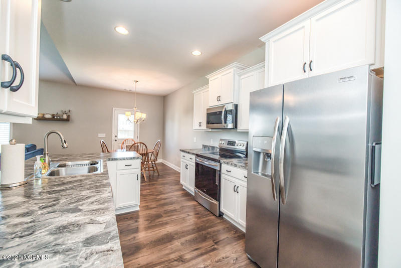 347 Tralee Road Wilmington, NC 28412 - Photo 8 of 24 J30