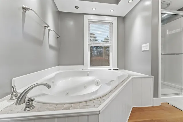 a bathroom with a tub