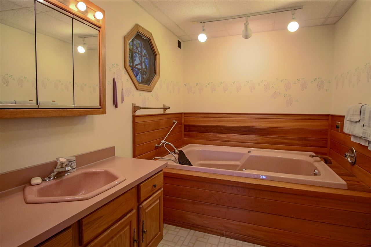 33 Griswold Road Grand Isle, VT 05458 - Photo 16 of 40 Gallery Image 16
