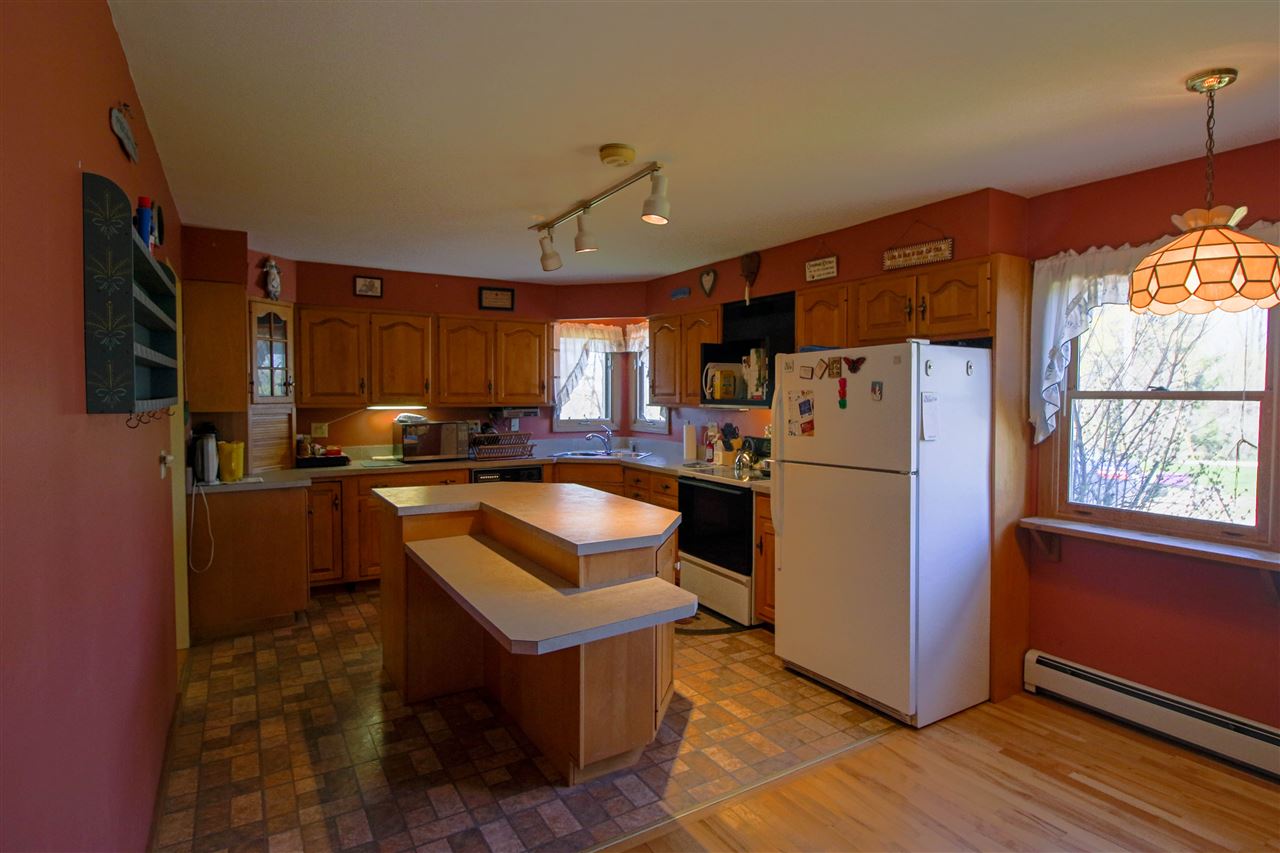 33 Griswold Road Grand Isle, VT 05458 - Photo 6 of 40 Gallery Image 6