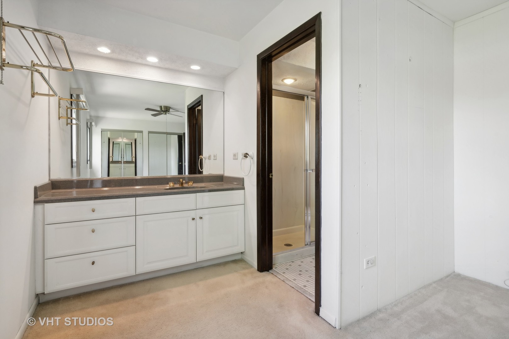 1308 East Kensington Road Mount Prospect, IL 60056 - Photo 15 of 25 Gallery Image 15