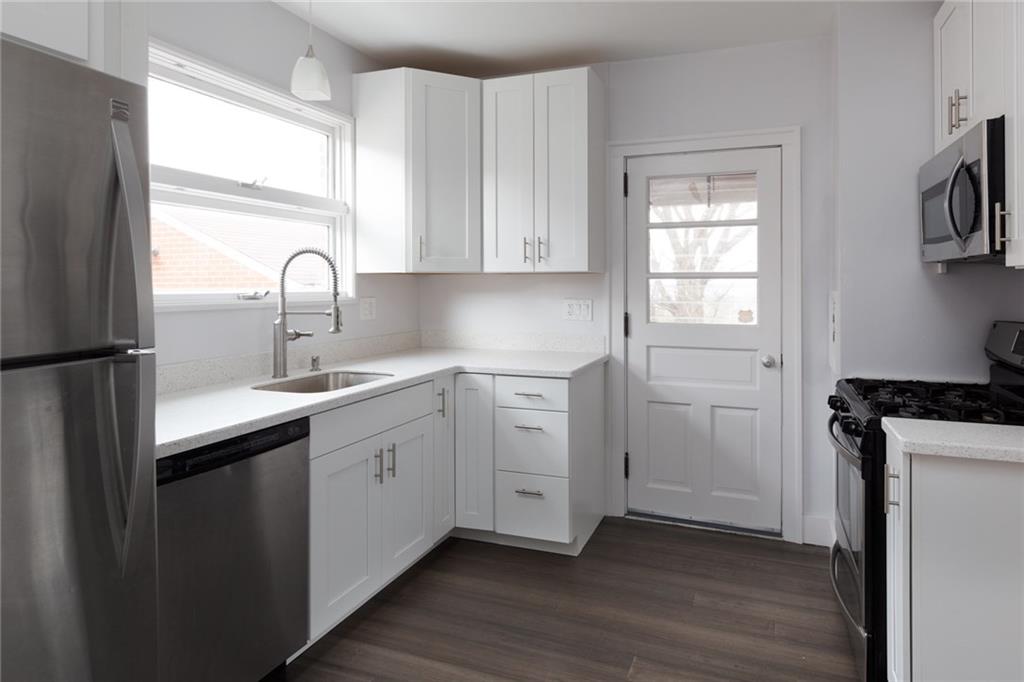 4128 Millington Road Pittsburgh, PA 15217 - Photo 9 of 23 Gallery Image 9