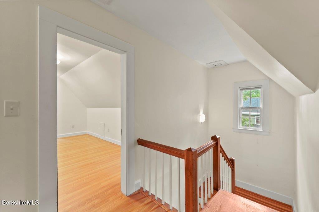 136 Pomeroy Avenue Pittsfield, MA 01201 - Photo 28 of 37 310 Third Floor Landing