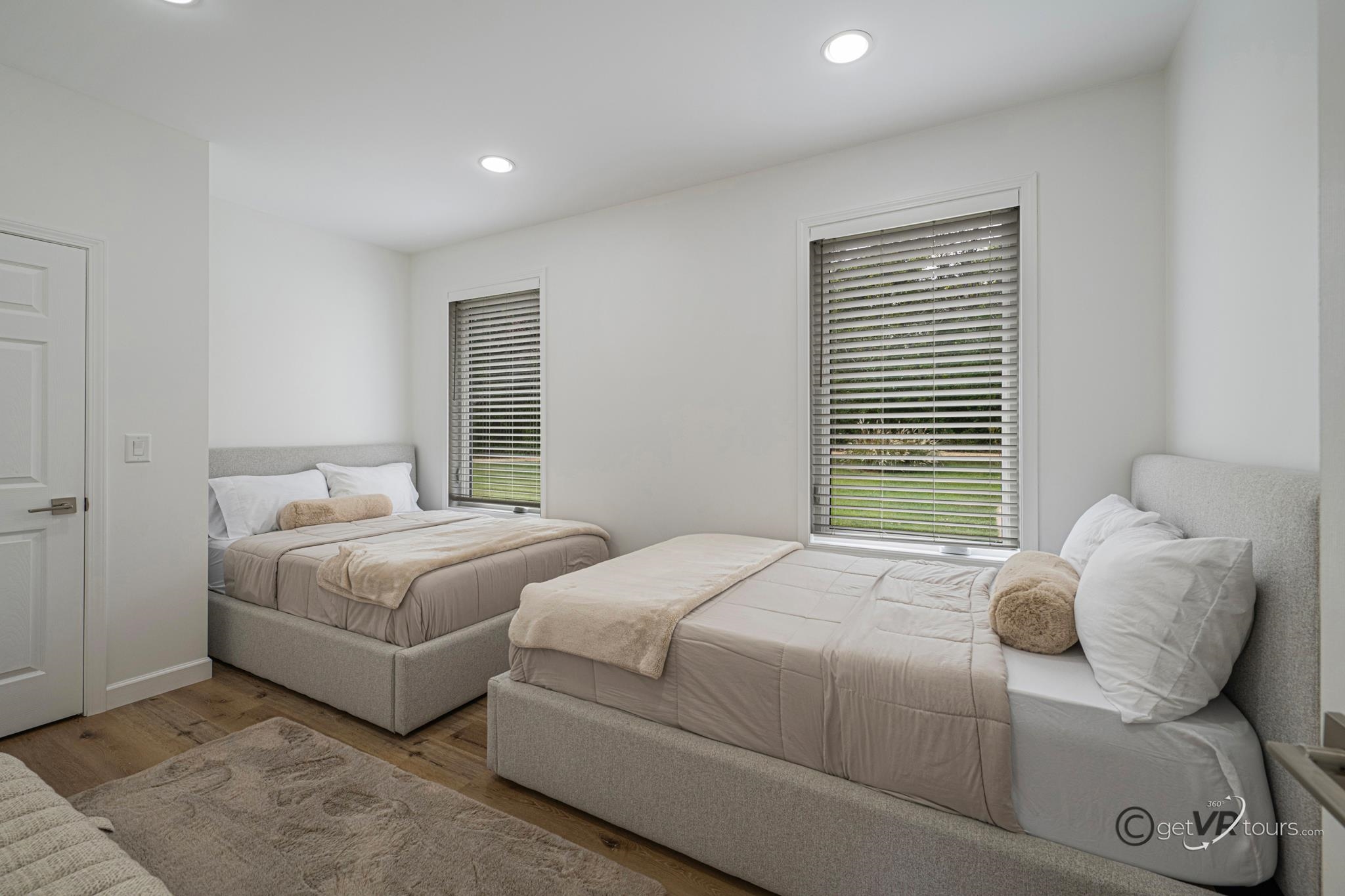 9109 South Hanover Hill Road Hanover, IL 61041 - Photo 10 of 42 a bedroom with a bed and a window