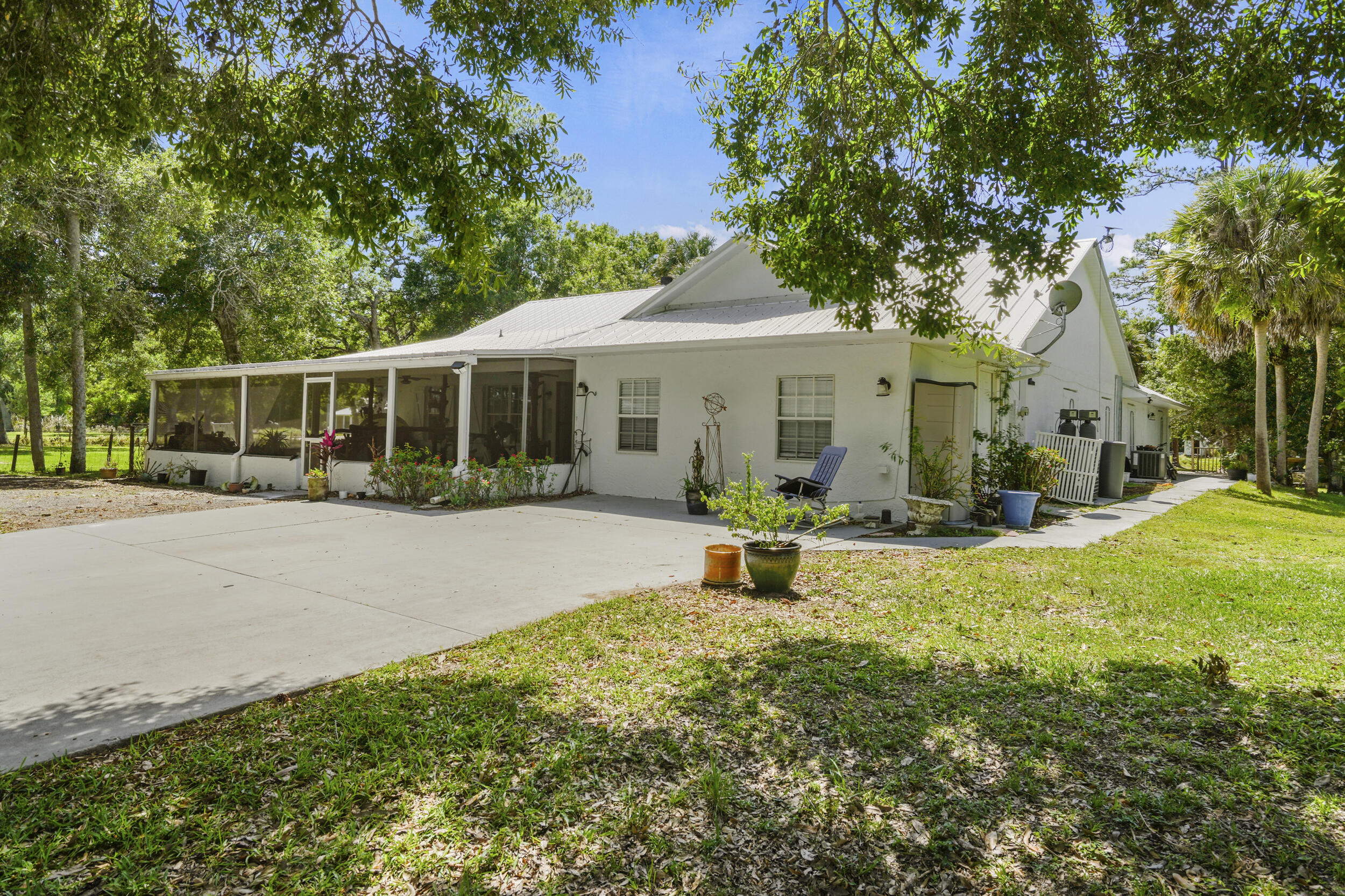 6289 South Header Canal Road Port St. Lucie, FL 34987 - Photo 9 of 52 Main House
