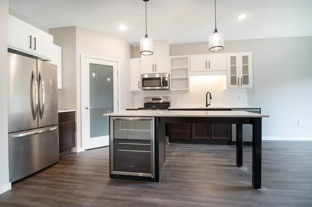 $1,705 | 6450 37th Avenue Northwest, Unit 314, Rochester, MN 55901