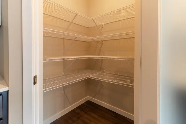 $1,705 | 6450 37th Avenue Northwest, Unit 314, Rochester, MN 55901