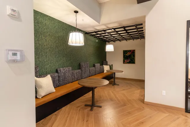 $1,705 | 6450 37th Avenue Northwest, Unit 314, Rochester, MN 55901