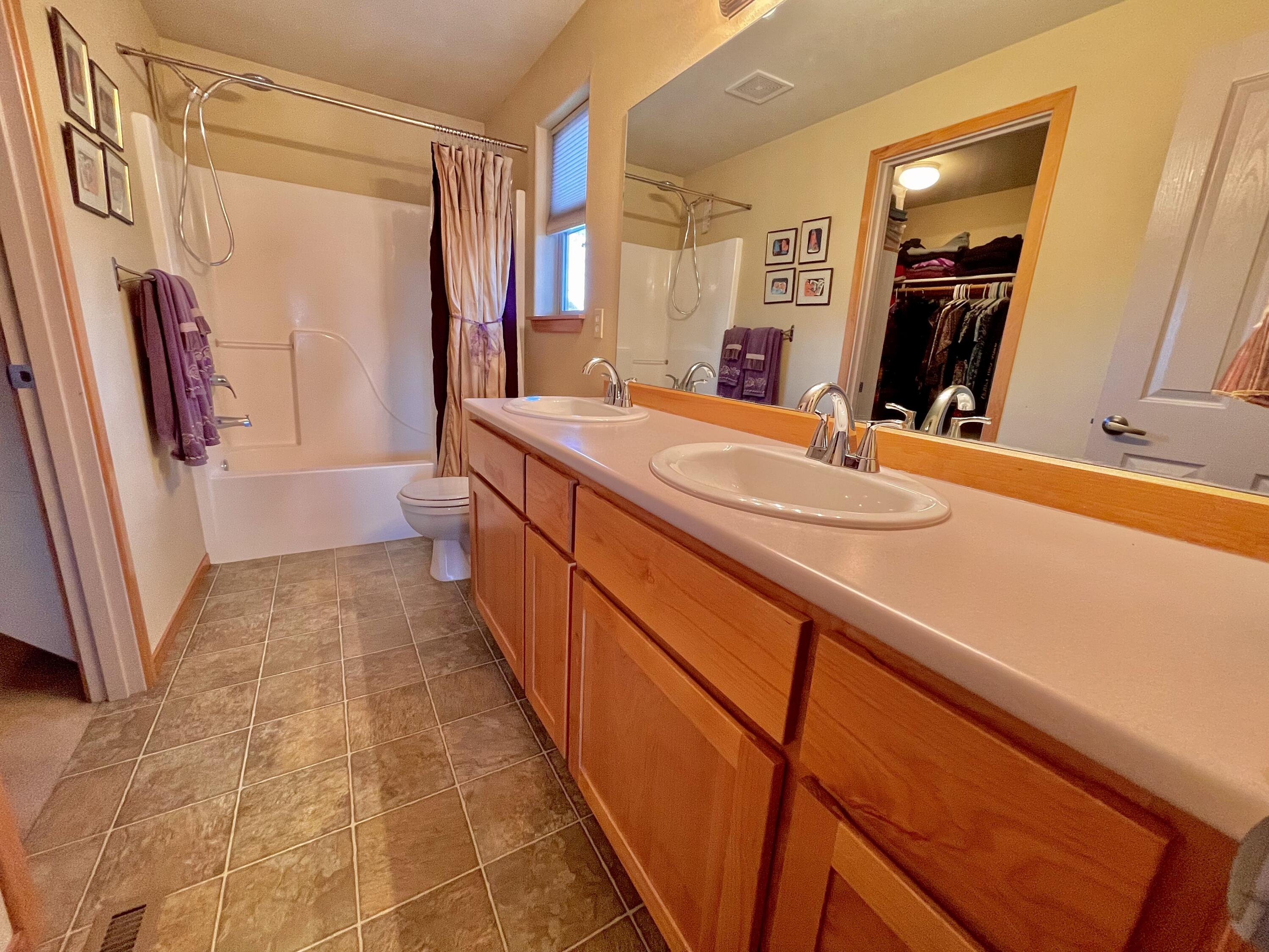 20546 Prospector Loop Bend, OR 97702 - Photo 22 of 23 616161B1-1B19-4CE3-B4E6-DECD5AF62029