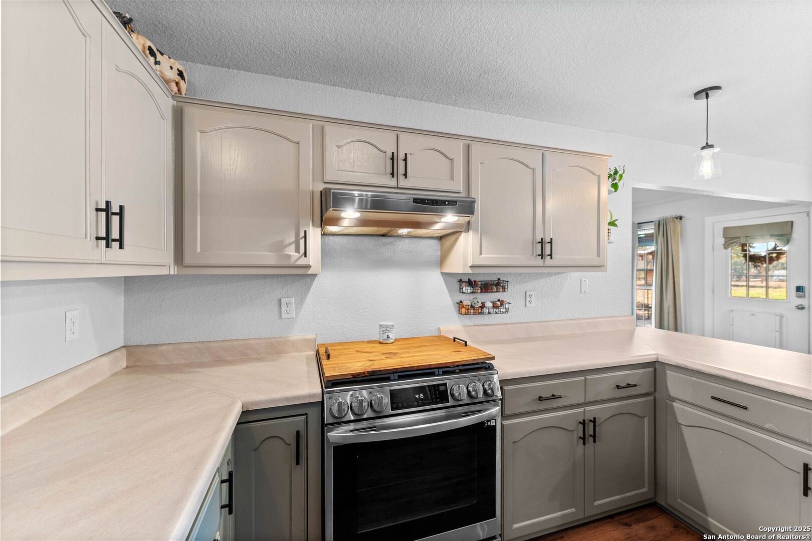 1265 Hillside Oaks Drive La Vernia, TX 78121 - Photo 14 of 72