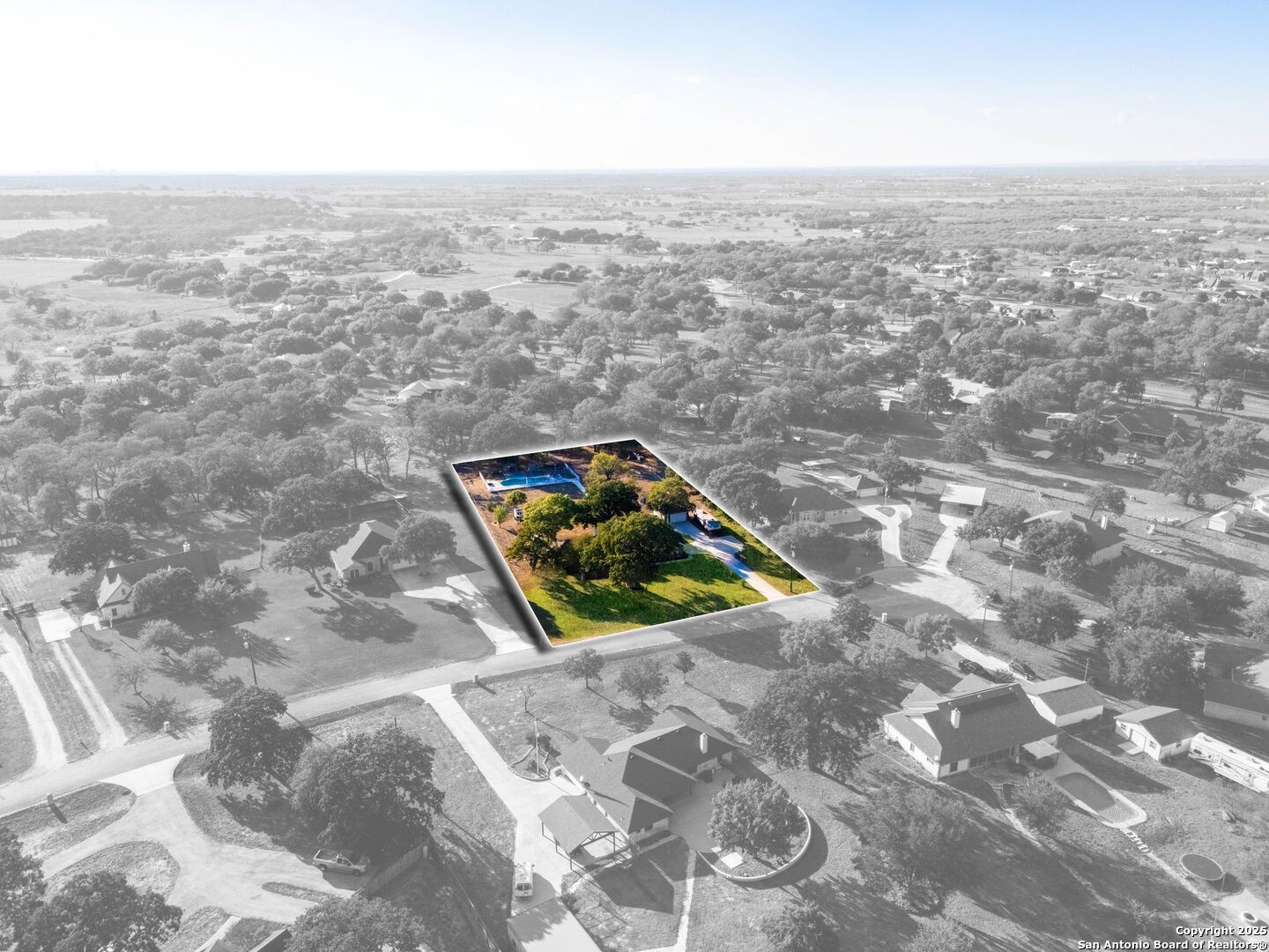 1265 Hillside Oaks Drive La Vernia, TX 78121 - Photo 39 of 72 an aerial view of a house with a yard