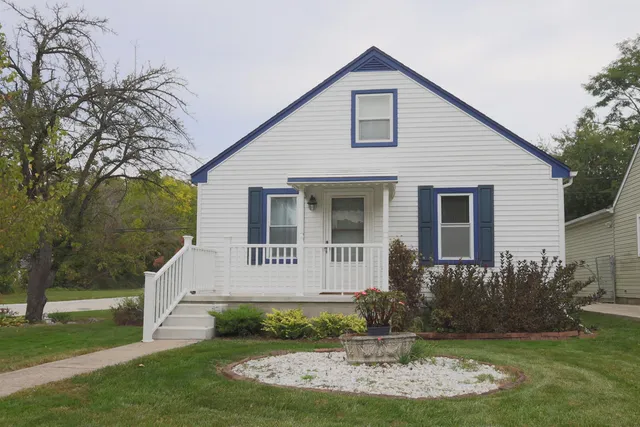 $159,900 | 14611 McGuire Street, Taylor, MI 48180