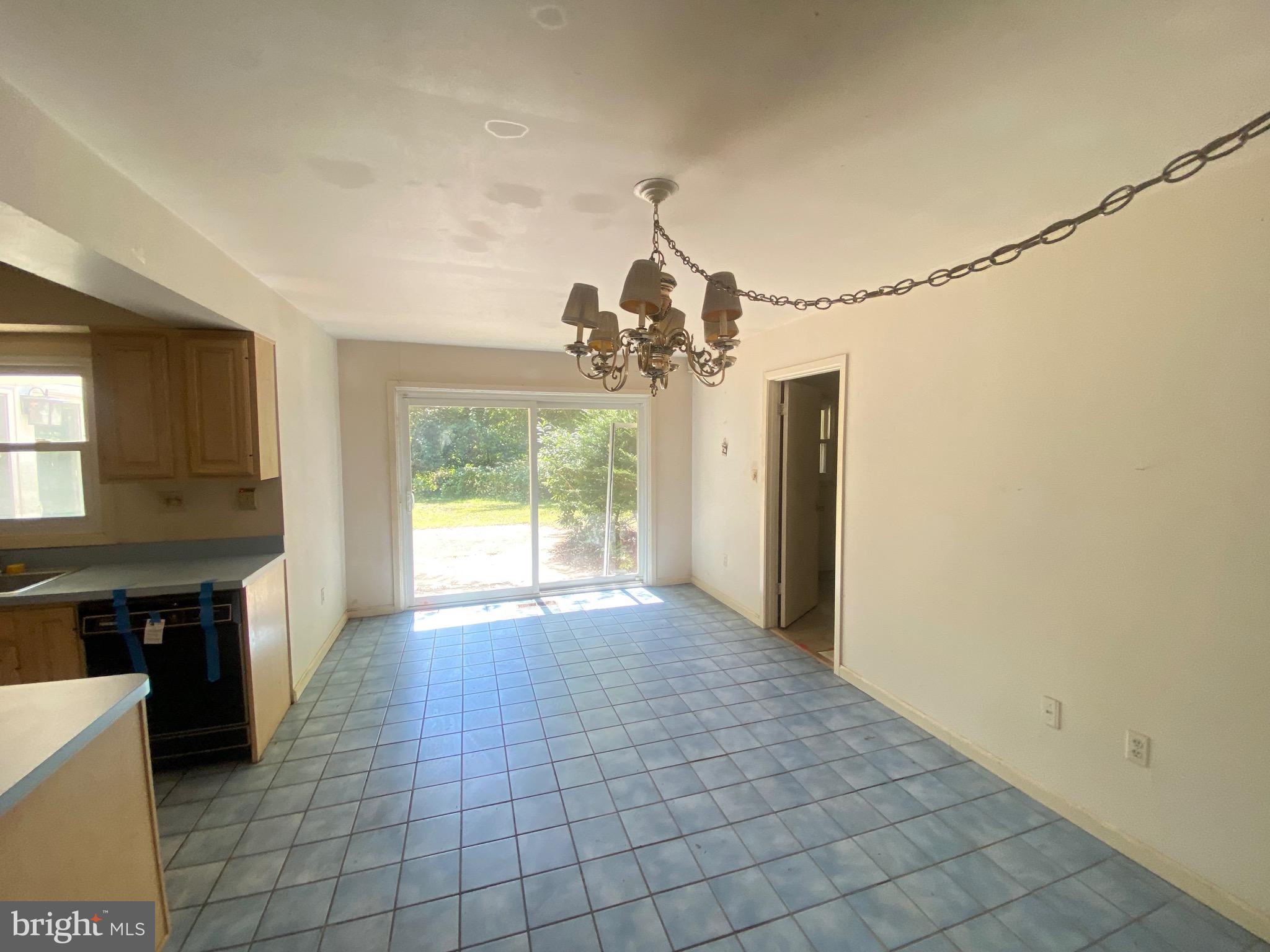 2703 Lyn Place Bowie, MD 20715 - Photo 8 of 14 a view interior of the house