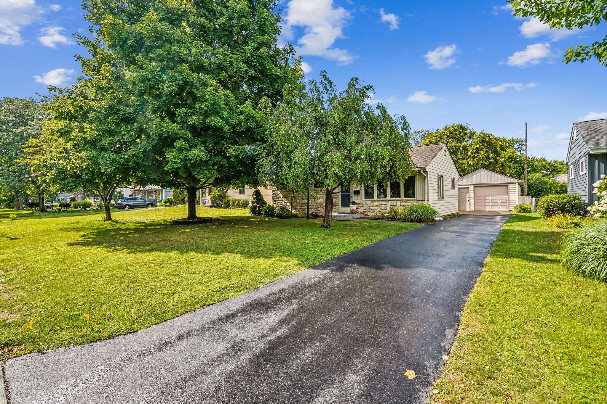 2482 Nottingham Road Columbus, OH 43221 - Photo 43 of 43 29-web-or-mls-2482-nottingham-rd