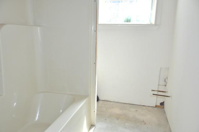 66 Ridgeway Circle Ringgold, GA 30736 - Photo 27 of 38 33.png