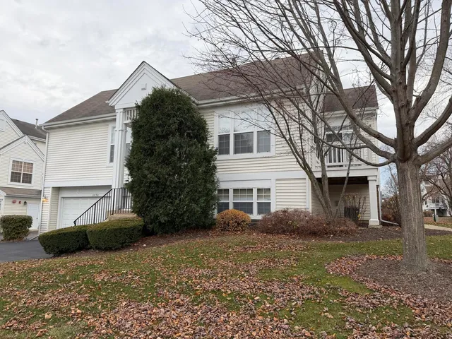 $289,999 | 3050 Nicklaus Lane, Wadsworth, IL 60083