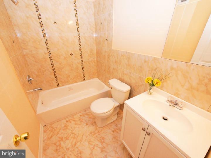 6908 Old York Road Philadelphia, PA 19126 - Photo 17 of 24 Gallery Image 17