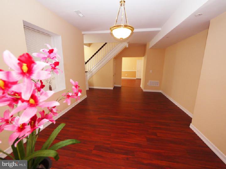 6908 Old York Road Philadelphia, PA 19126 - Photo 6 of 24 Gallery Image 6