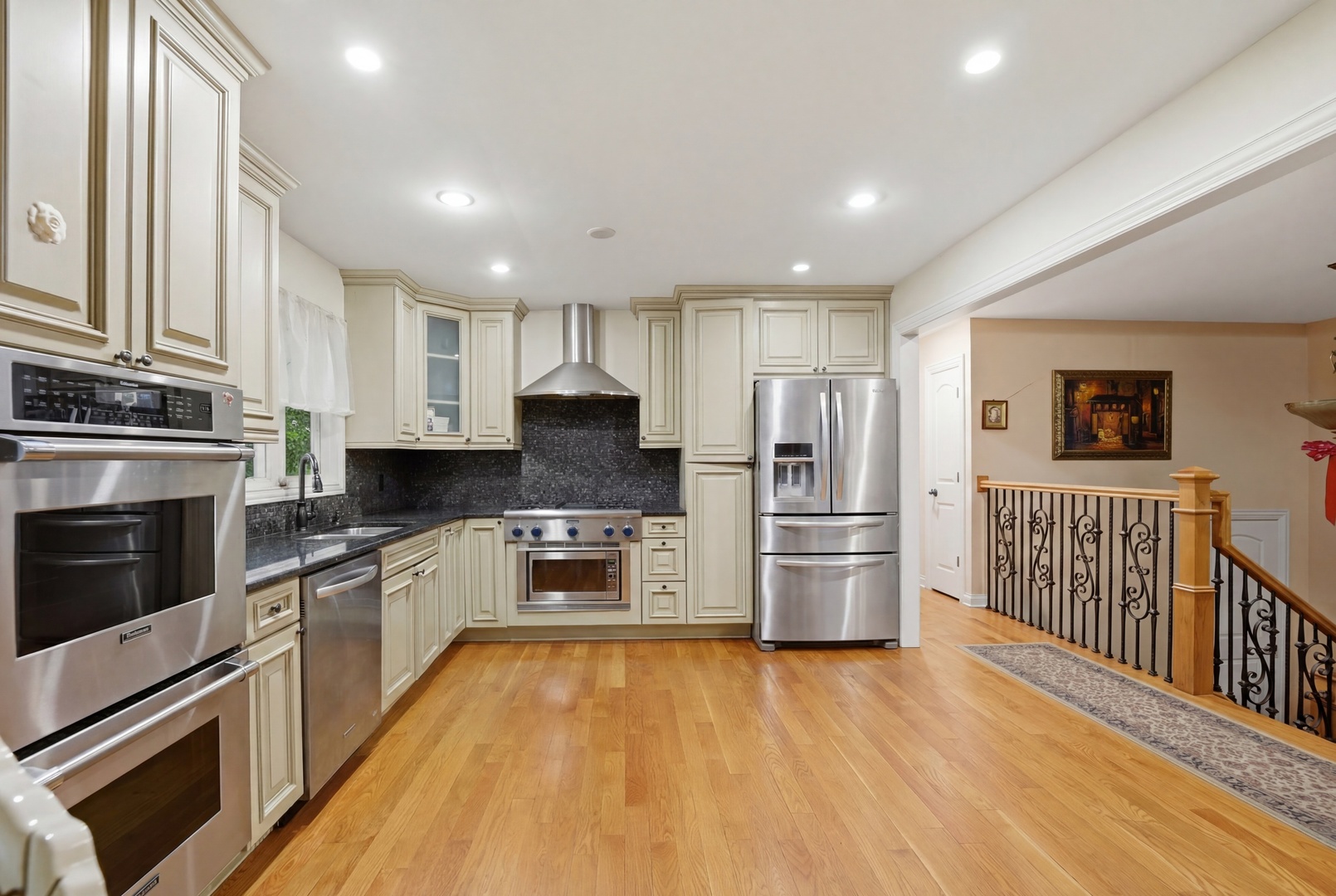 21 Sequoia Road Hawthorn Woods, IL 60047 - Photo 8 of 33
