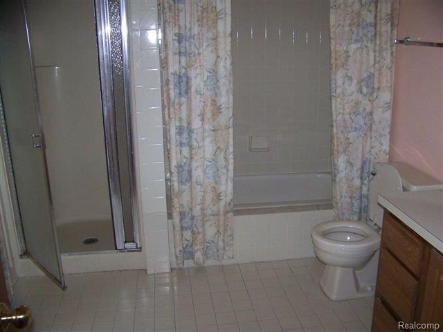 1799 Snowden Circle Rochester, MI 48306 - Photo 10 of 10 Master Bath