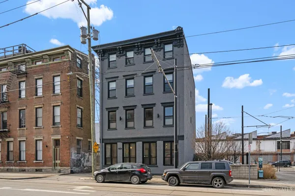 $399,900 | 1909 Race Street, Unit 1, Cincinnati, OH 45202