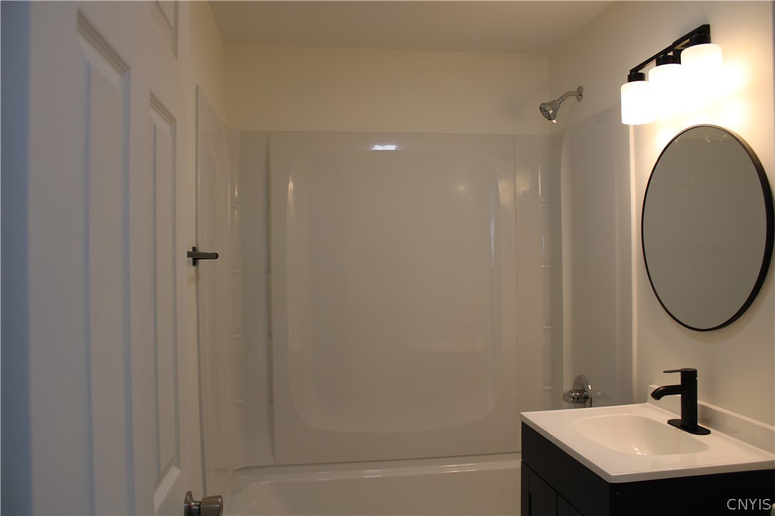 203 Brookline Road Salina, NY 13208 - Photo 12 of 29