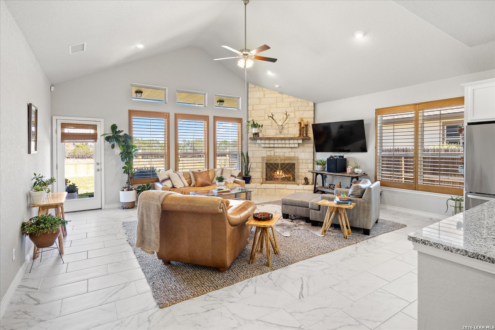 29739 Elkhorn Ridge Fair Oaks Ranch, TX 78015 - Photo 6 of 48