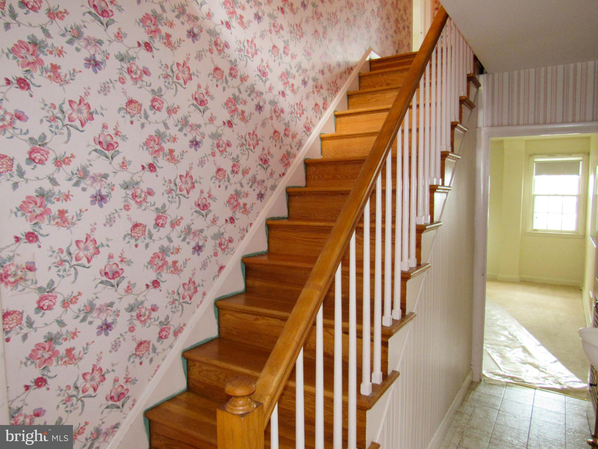 3016 Dunleer Road Baltimore, MD 21222 - Photo 22 of 57 Foyer Staircase to Second Level