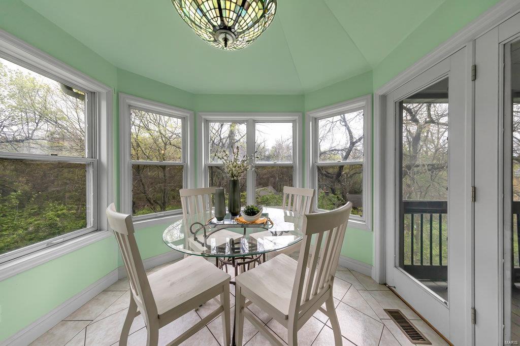 12840 West Watson Road St. Louis, MO 63127 - Photo 16 of 44 Gallery Image 16