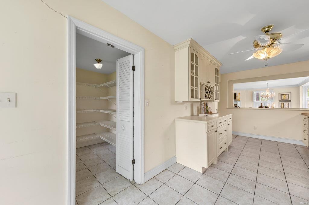 12840 West Watson Road St. Louis, MO 63127 - Photo 19 of 44 Gallery Image 19
