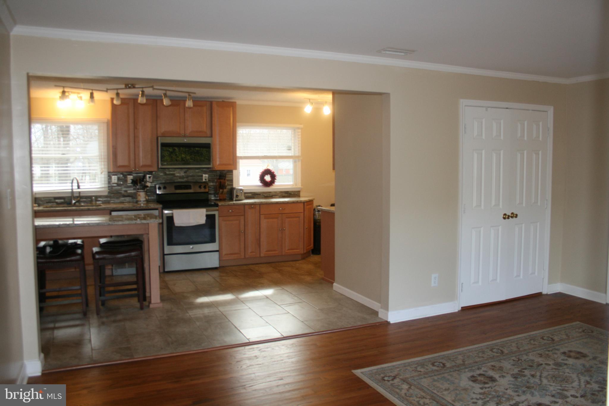 15305 Thoroughfare Road Gainesville, VA 20155 - Photo 7 of 59 Gallery Image 7