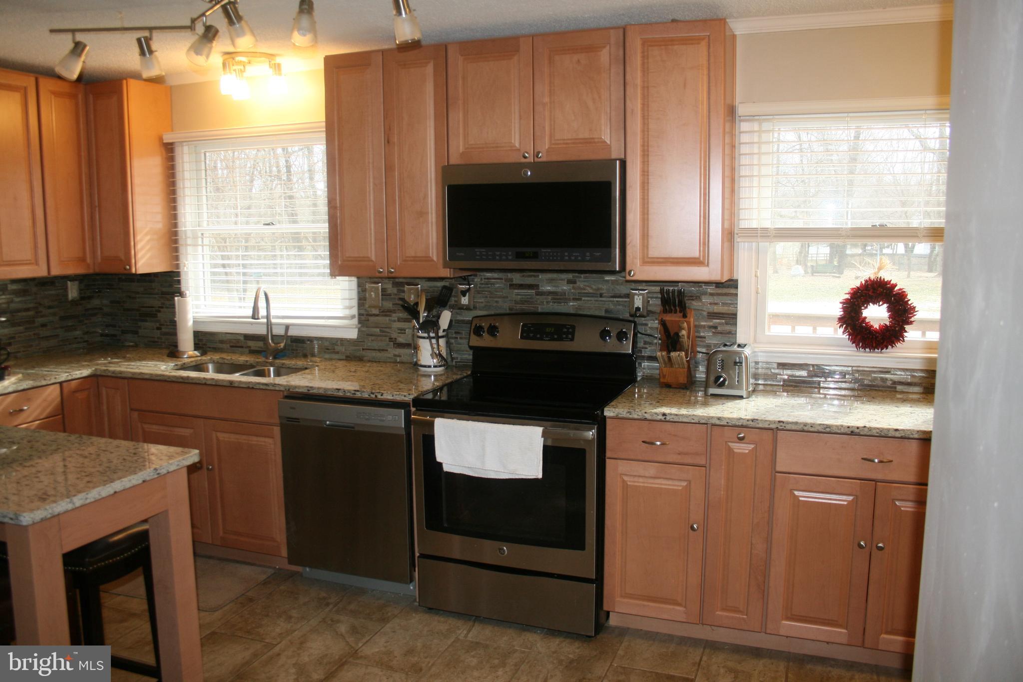 15305 Thoroughfare Road Gainesville, VA 20155 - Photo 10 of 59 Gallery Image 10