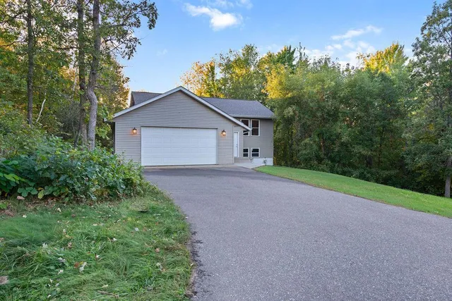 $349,900 | 31185 Hillside Pass, Pequot Lakes, MN 56472