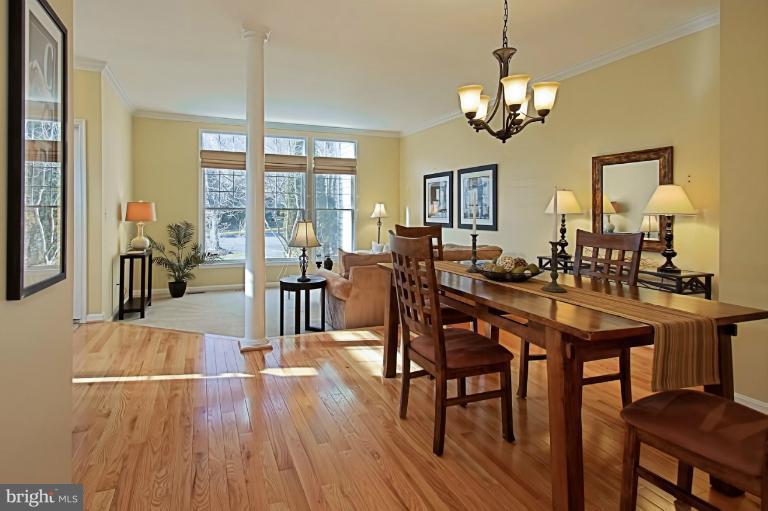 1235 Weatherstone Court Reston, VA 20194 - Photo 2 of 29 Dining Room