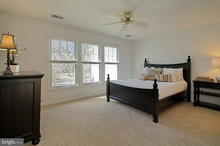 1235 Weatherstone Court Reston, VA 20194 - Photo 25 of 29 Bedroom (Master)