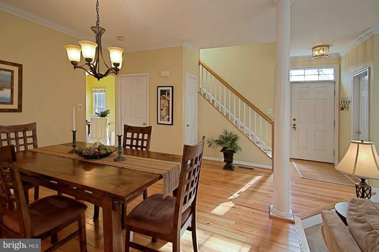 1235 Weatherstone Court Reston, VA 20194 - Photo 28 of 29 Dining Room