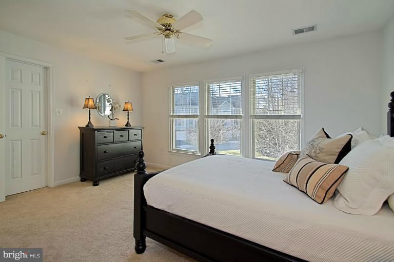 1235 Weatherstone Court Reston, VA 20194 - Photo 5 of 29 Bedroom (Master)