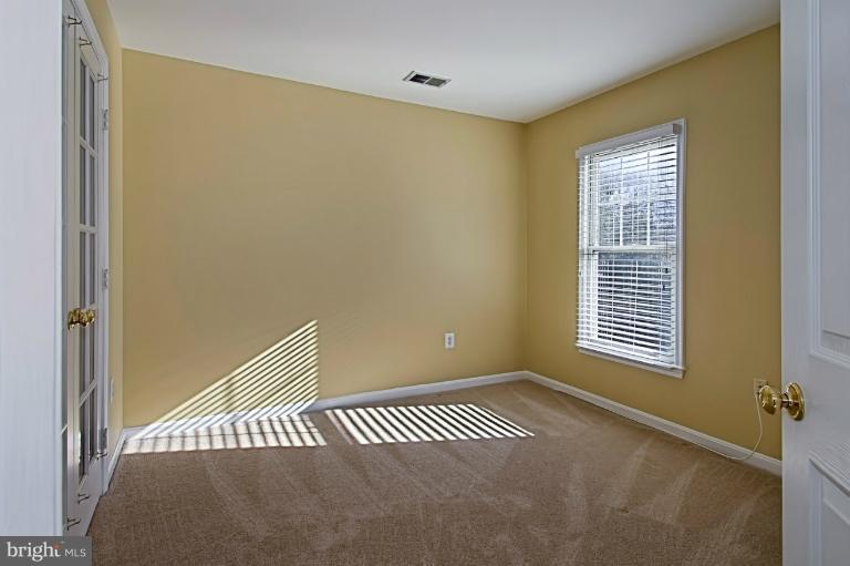 1235 Weatherstone Court Reston, VA 20194 - Photo 6 of 29 Bedroom
