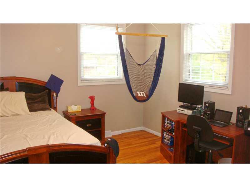 242 Bennington Road Indianapolis, IN 46227 - Photo 13 of 21 Gallery Image 13