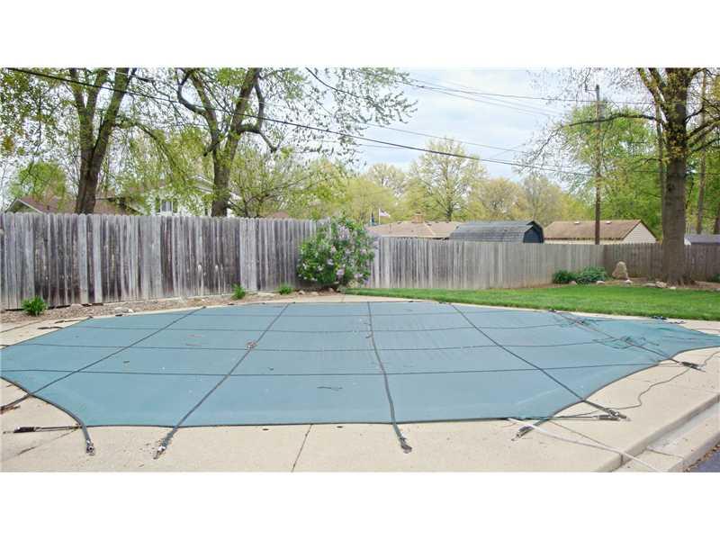 242 Bennington Road Indianapolis, IN 46227 - Photo 18 of 21 Gallery Image 18