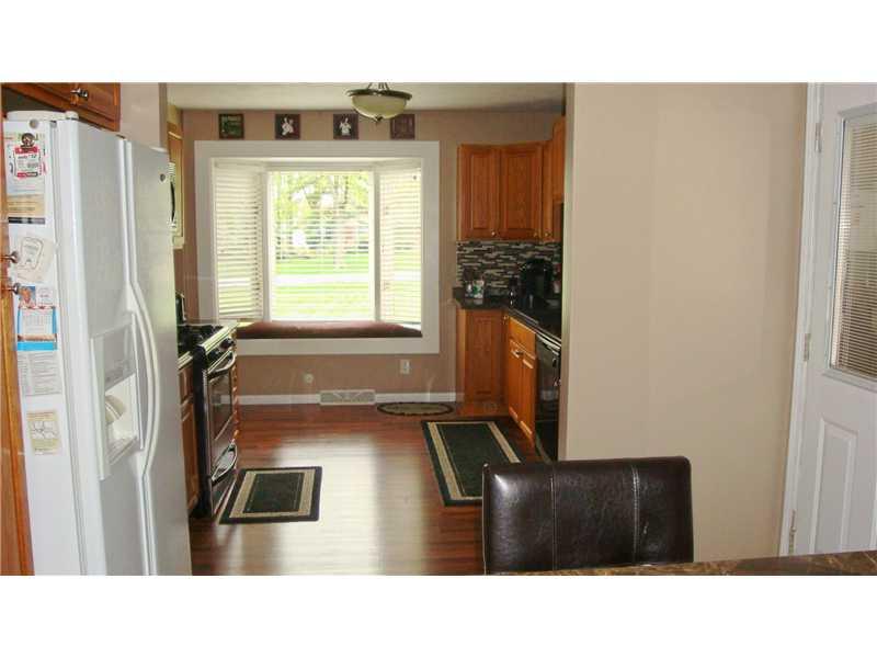 242 Bennington Road Indianapolis, IN 46227 - Photo 5 of 21 Gallery Image 5