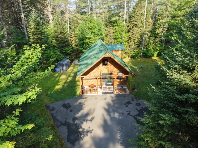 $299,000 | 6 The Pines Drive, New Portland, ME 04961